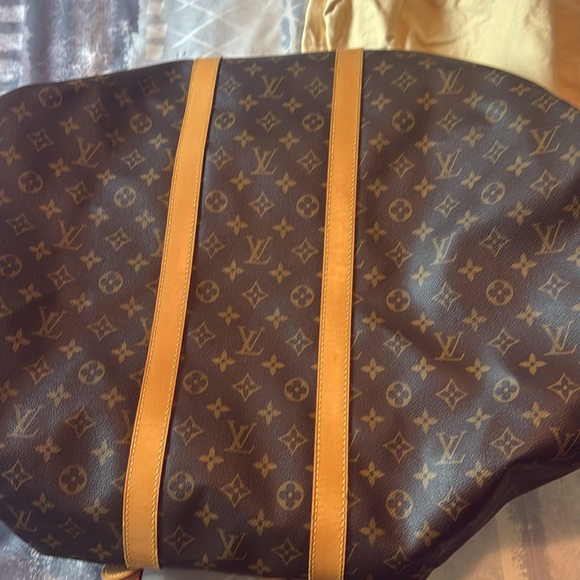 COPY - Authentic Louis Vuitton Monogram Keepall Bandouliere 55 - Picture 15 of 15